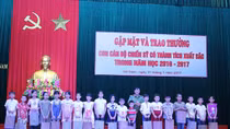 Công an tỉnh Hà Nam trao thưởng con CBCS