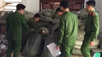 Công an Cao Bằng bắt quả tang gần 2,5 tấn dược liệu không rõ nguồn gốc
