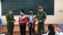 Hàng nghìn người dân ký cam kết không sử dụng trái phép pháo nổ