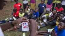 Cuộc khủng hoảng… bao cao su cho nữ giới ở Uganda