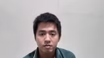 Bi hài "hot boy" dùng súng nhựa và mìn rễ cây gây vụ cướp chấn động