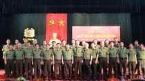 Tăng cường nắm tình hình, bảo vệ an ninh chính trị nội bộ