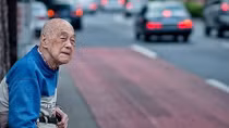 Nhiều người già chọn cách ra đi tự nhiên thay vì chăm sóc y tế