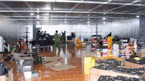 Hàng nghìn sản phẩm không rõ nguồn gốc bị thu giữ trong 2 ngày
