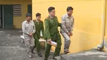  2 đối tượng quê Phú Thọ trốn truy nã vào Bình Phước bị bắt