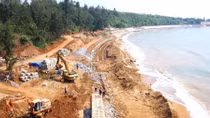Đẩy nhanh tiến độ thi công kè bảo vệ di tích địa đạo Vịnh Mốc