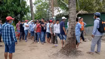 Triệt phá tụ điểm đá gà, thu giữ 140 triệu đồng