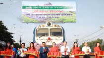 Khai trương tàu container chạy Bắc - Nam chỉ 40 giờ