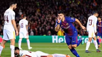Đánh bại AS Roma, Barca giành lợi thế lớn ở lượt về