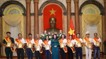 Những con người bình dị mà cao cả