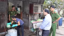 Xử phạt hành chính 70 triệu đồng 2 cơ sở chế biến mỡ bẩn