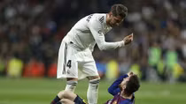 Ramos nói gì sau khi tung củi trỏ vào mặt Messi