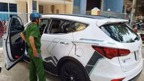 Cảnh giác trước nạn đập kính ôtô, trộm tài sản