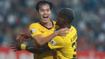 Văn Toàn vươn lên dẫn đầu danh sách ghi bàn V.league