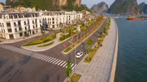 Mua nhà đẹp Vinhomes Dragon Bay trúng Lexus