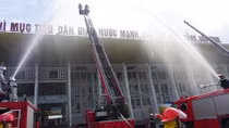 Diễn tập chữa cháy ở Cung văn hóa lao động hữu nghị Việt – Xô