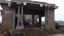 Già làng hiến đất xây dựng nhà văn hóa cộng đồng