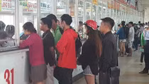 Vé tàu, xe dịp Tết Canh Tý 2020: Giường nằm khan hiếm, ghế ngồi dư thừa