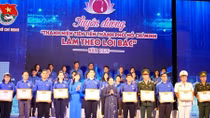 Học và làm theo Bác để phục vụ nhân dân tốt hơn