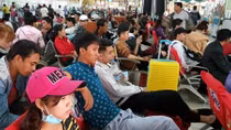 “Dẹp” xe hợp đồng, lập hành lang chặn xe khách vào nội đô