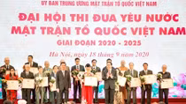 Chủ tịch HĐQT TNG Holdings Vietnam nhận bằng khen của Ủy ban Trung ương MTTQ Việt Nam