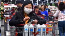 Mẹ Việt tại Mỹ vật lộn trong đại dịch