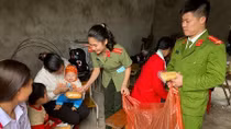 Nồi cháo “xã hội hóa”