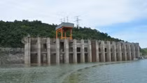 Không giao quản lý hồ chứa thủy lợi cho địa phương không đủ năng lực