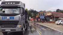 Tai nạn liên hoàn trên QL2, 1 người chết nhiều người bị thương