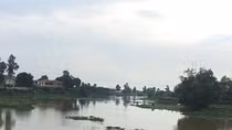 Mưu sinh bên miệng Hà Bá