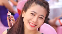 Tình nghệ sĩ trong hoạn nạn