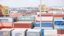 Loay hoay trước tình trạng container tồn đọng