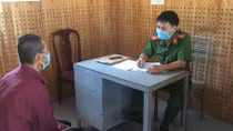 Mâu thuẫn khi mua hoa, một người bị đánh trọng thương