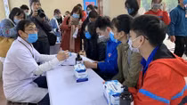Phấn đấu sớm đưa vaccine COVID-19 vào tiêm cho người dân
