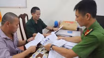 Đề nghị truy tố 51 bị can làm giả tài liệu của cơ quan, tổ chức