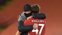 Liverpool chiếm ngôi đầu, HLV Jurgen Klopp ca ngợi ai?