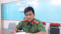 Linh cảm nghề nghiệp và những kiện hàng “vô chủ” bị bóc gỡ
