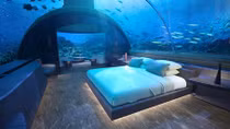Ngủ với cá! Biệt thự dưới biển đầu tiên sẽ mở cửa tại Maldives