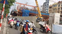 Hai dự án đường sắt trên cao ở Hà Nội và những "cái bẫy" trên mặt đường