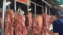 Điều chỉnh thói quen tiêu dùng, ưu tiên đầu tư sản xuất thịt mát