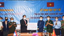 Cùng nước bạn kiểm soát chặt đường biên chống dịch COVID-19