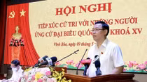 Chủ tịch Quốc hội cùng các ứng cử viên ĐBQH tiếp xúc cử tri tại Hải Phòng