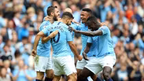 Aguero lập hat-trick, ManCity đại thắng trên sân nhà