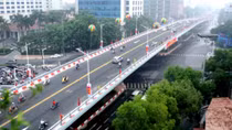 Không hạ cốt đê khi thi công cầu vượt An Dương - Thanh Niên