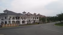 Thị trường căn hộ condotel vẫn đang bị thả nổi!
