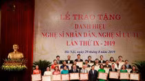 Loay hoay tìm tiếng nói chung