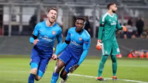 Arsenal tìm thấy ánh sáng cuối đường hầm