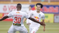 Văn Toàn dẫn đầu trong danh sách cây săn bàn tại V.league