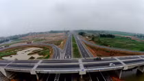 Phó Thủ tướng yêu cầu xây dựng kịch bản huy động vốn cho cao tốc Bắc - Nam