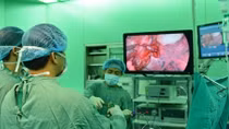 Bệnh viện Chợ Rẫy triển khai thường quy phẫu thuật nội soi 3D